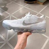 Nike耐克男子低帮网面透气气垫缓震防滑休闲运动跑步鞋 002 DV1678