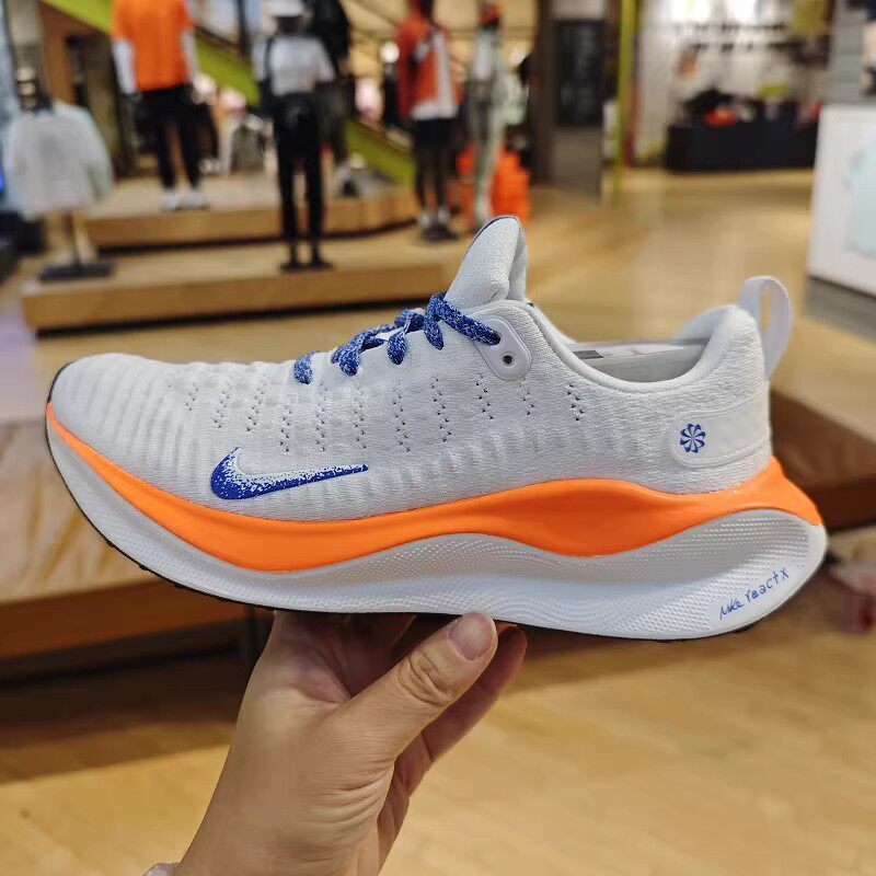 Nike/耐克夏季新款女士缓震透气运动跑步鞋HJ6649-900