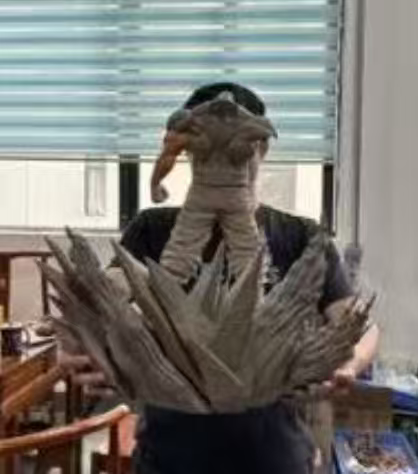 【小黑GK】先行   LZ白胡子预定非 现货