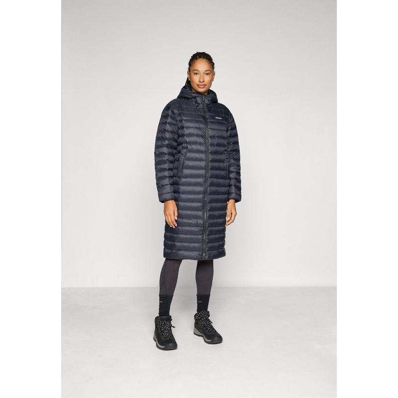 代购PATAGONIA女士羽绒服保暖防风防水外套连帽长袖保暖衣