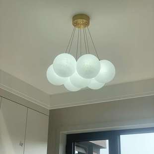 星球灯客厅吊灯奶油风云朵玻璃泡泡球月球魔豆卧室餐厅灯现代简约