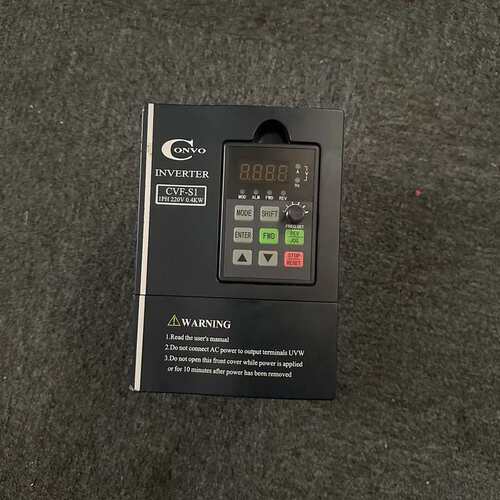 议价康沃变频器CVF-S1-2S0004B 220V0.可维修