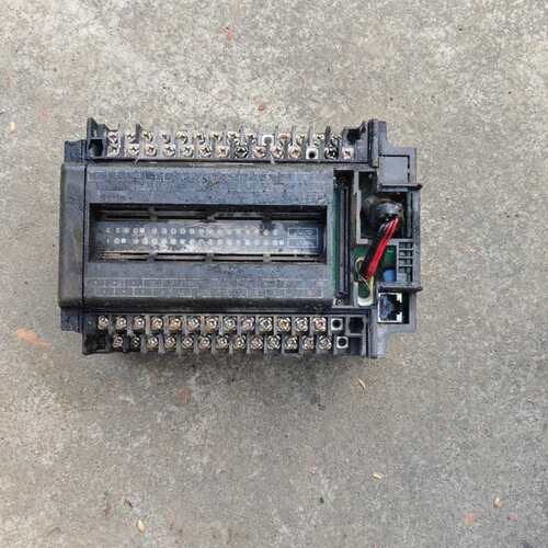 议价PLC 模块NB2U36R-11如图所示，运费到可维修