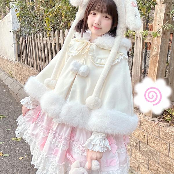 果冻少女原创毛绒披肩外套可爱甜美lolita斗篷保暖洛丽塔百搭加厚