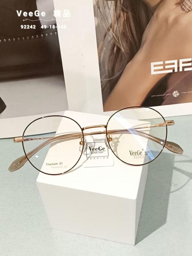 VeeGe纯钛多边形眼镜V格精品镜架近视镜架商务男女款时尚V-92242