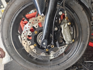 适用铃木GSX250R DL250 刹车改装 辐射布雷博水鸟M5040卡钳转接码