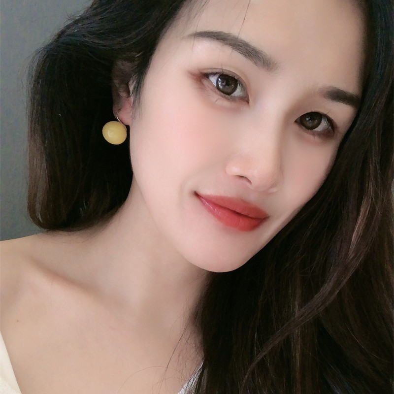 小清新奶黄糖果色圆球耳环个性气质高级感多巴胺树脂耳钉时尚耳饰