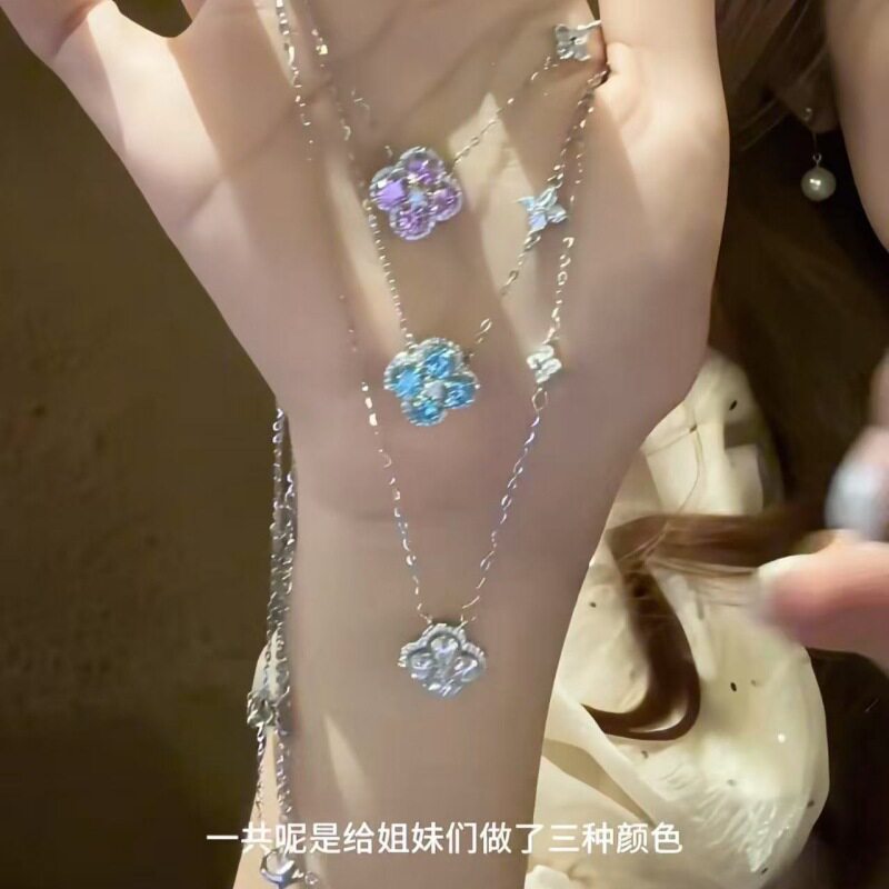 韩系满钻幸运四叶花项链轻奢高级感清新显白锁骨链配饰choker颈链