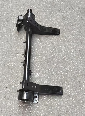 新能源电动车配件比亚迪T5驾驶室前悬翻转支架翻转杠 TB3-5002010