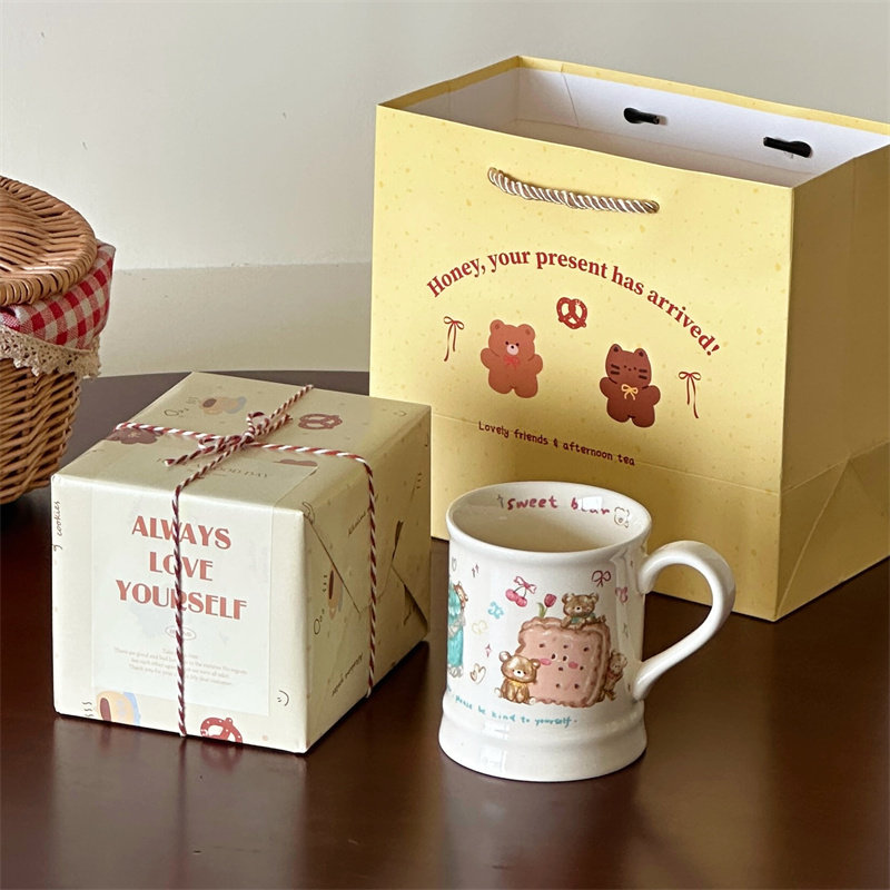 送闺蜜生日节日生日礼物礼盒少女心小熊曲奇粉色系复古咖啡水杯子