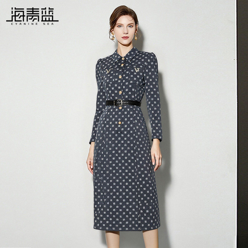 海青蓝 秋冬连衣裙女2026年新款长袖翻领高级设计感小众女装裙子