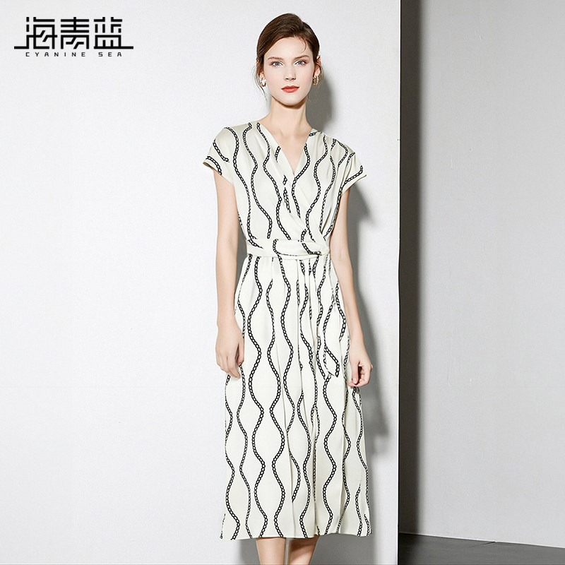 海青蓝 连衣裙夏女2025新款短袖时尚轻奢小众高级感女装印花裙子