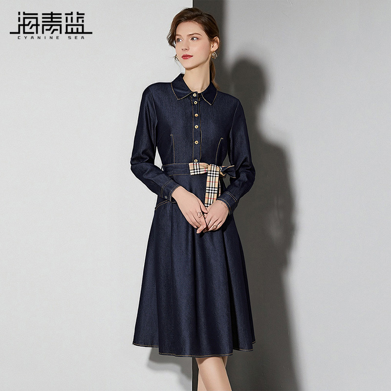 海青蓝 牛仔连衣裙女2025年新款秋冬长袖翻领系带女装中长款裙子