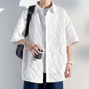 休闲碎花港式浮雕压花宽松翻领短袖衬衫大码泡泡纱开衫男士款