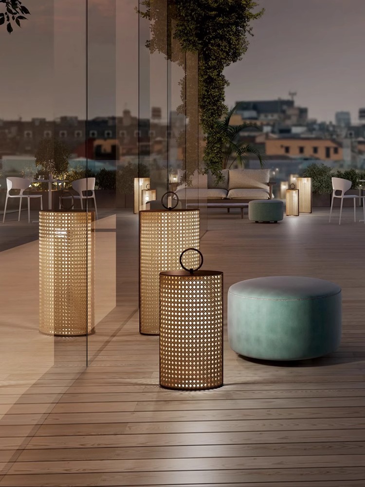 户外灯防水花园灯户外草坪灯别墅花园露台可充电背包装饰气氛景观