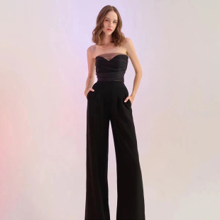 泰国潮牌女春夏名媛高端气质轻奢小众惊艳别致性感抹胸晚礼服套装