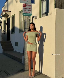 正品代购tigermist复古细闪慵懒垂坠感灰绿色溜肩包臀短裙套装