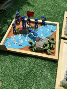 25×30飞夺泸定桥 带七个公仔爱国手工粘土彩泥作品