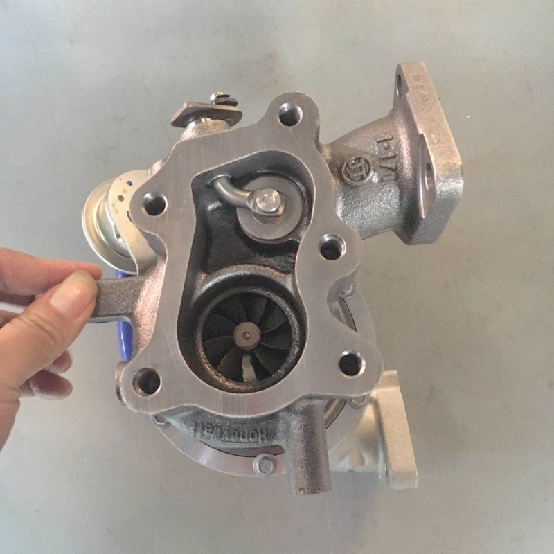 Dongfeng Yufeng ZD30 Engine GT17 14411-A085A 848548-5001S Garrett Supercharger