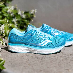 5女子缓震跑步鞋 胜利系列透气舒适 iso Saucony索康尼Triumph