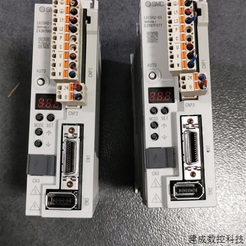 议价* LECSA2-S3 SMC驱动器 拆机成色好  原装现货