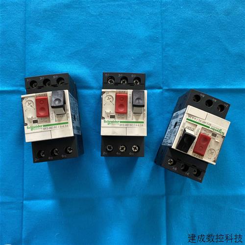 议价施耐德热磁型电动机断路器GV2ME10C马达保护断路器GV2ME20C