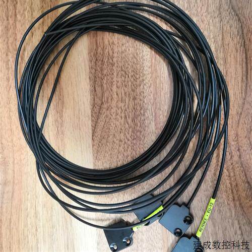 议价感测器KEYENCE正品FU-12
