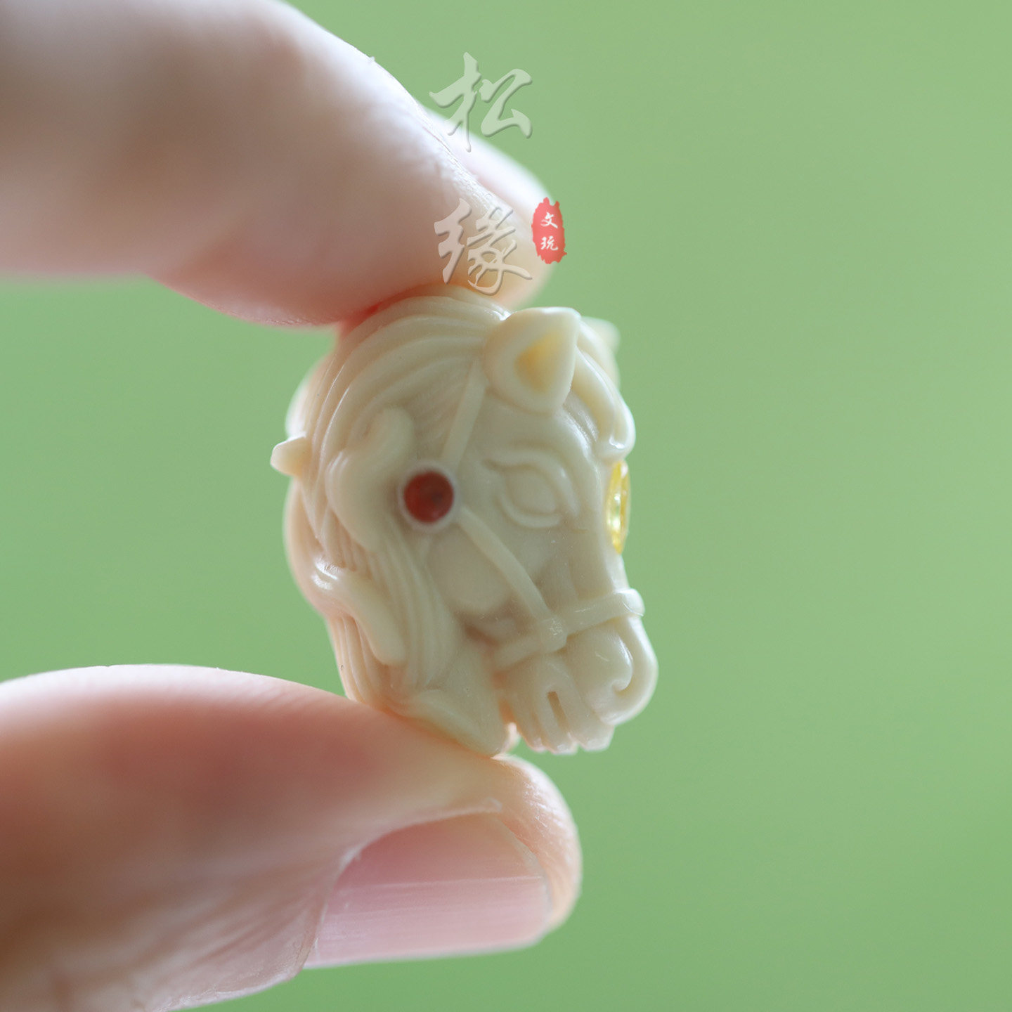 优化绿松石生肖马头天然鹿角雕刻配件角兽头文玩手串背云三通配饰