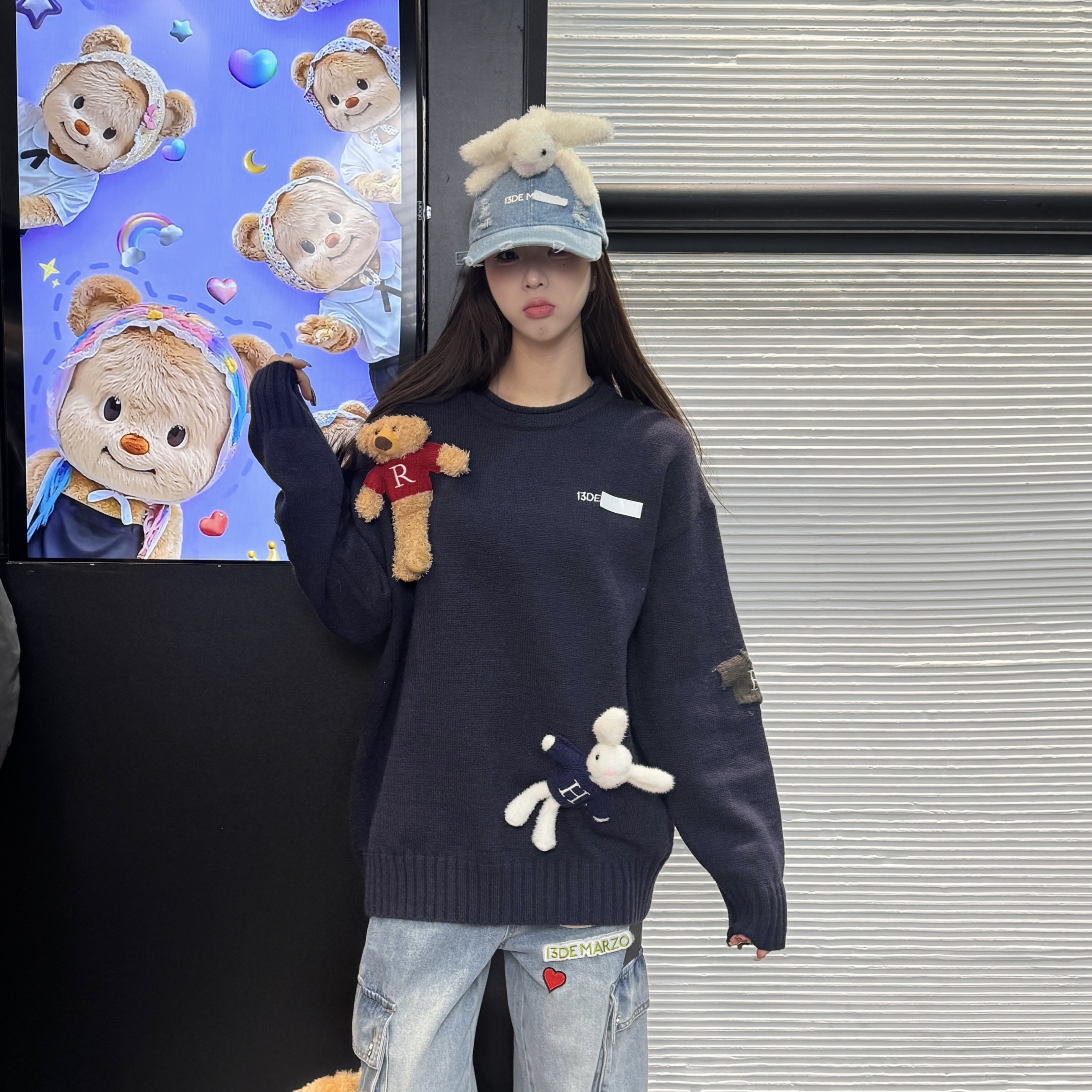 小熊圆领时尚百搭慵懒风毛衣