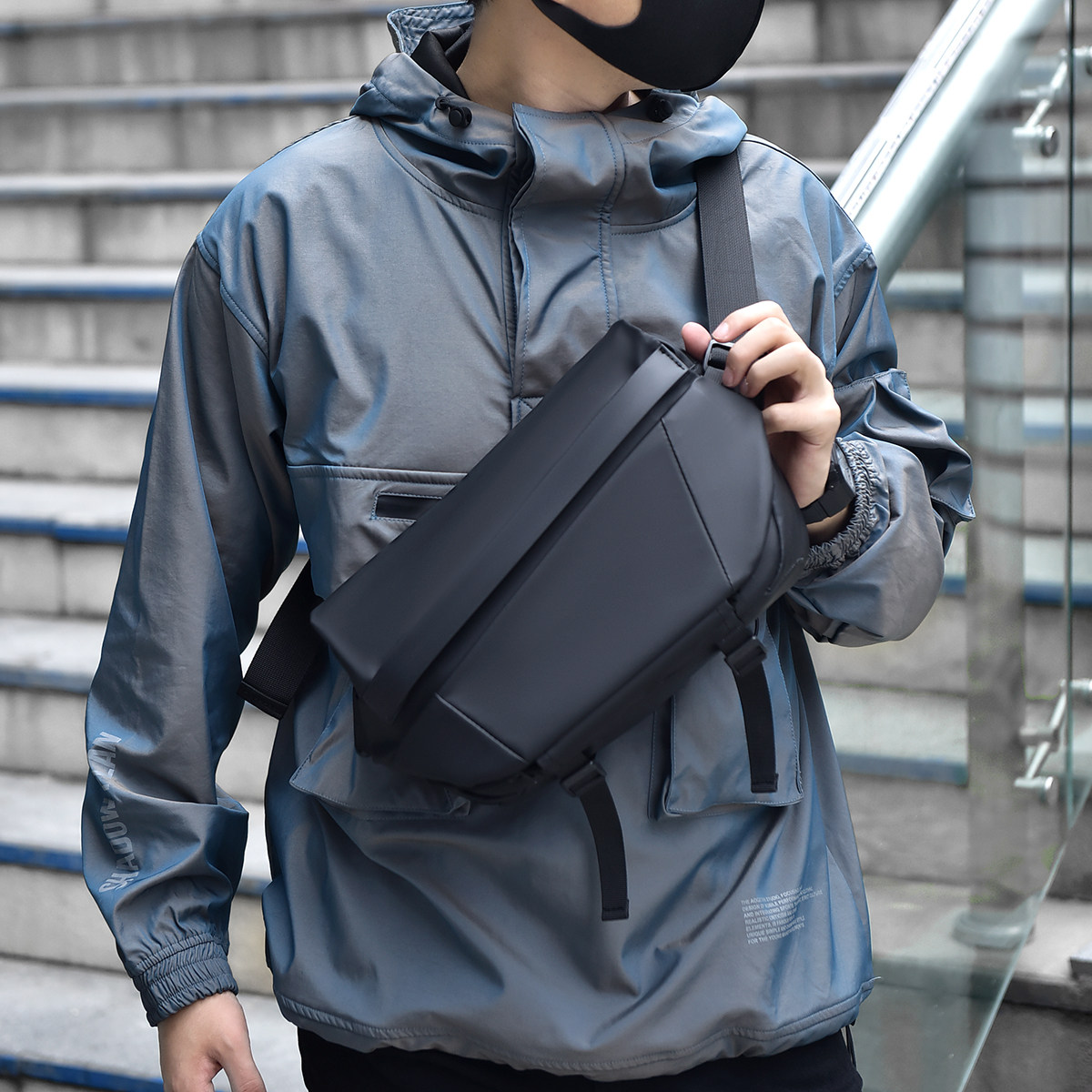 斜挎包男大容量胸包摩托机车包斜跨单肩包磁吸扣背包男士骑行跨包,箱包皮具/热销女包/男包,胸包,淘宝优惠券,粉丝福利购,淘宝优惠卷