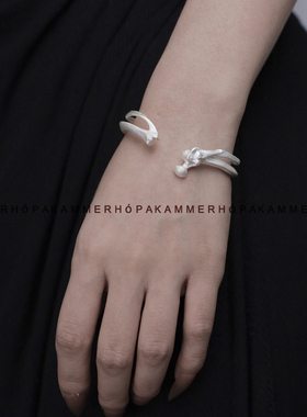 KAMMERHOPA 设计师品牌做旧骨头异形设计感手镯925银小众男女新品