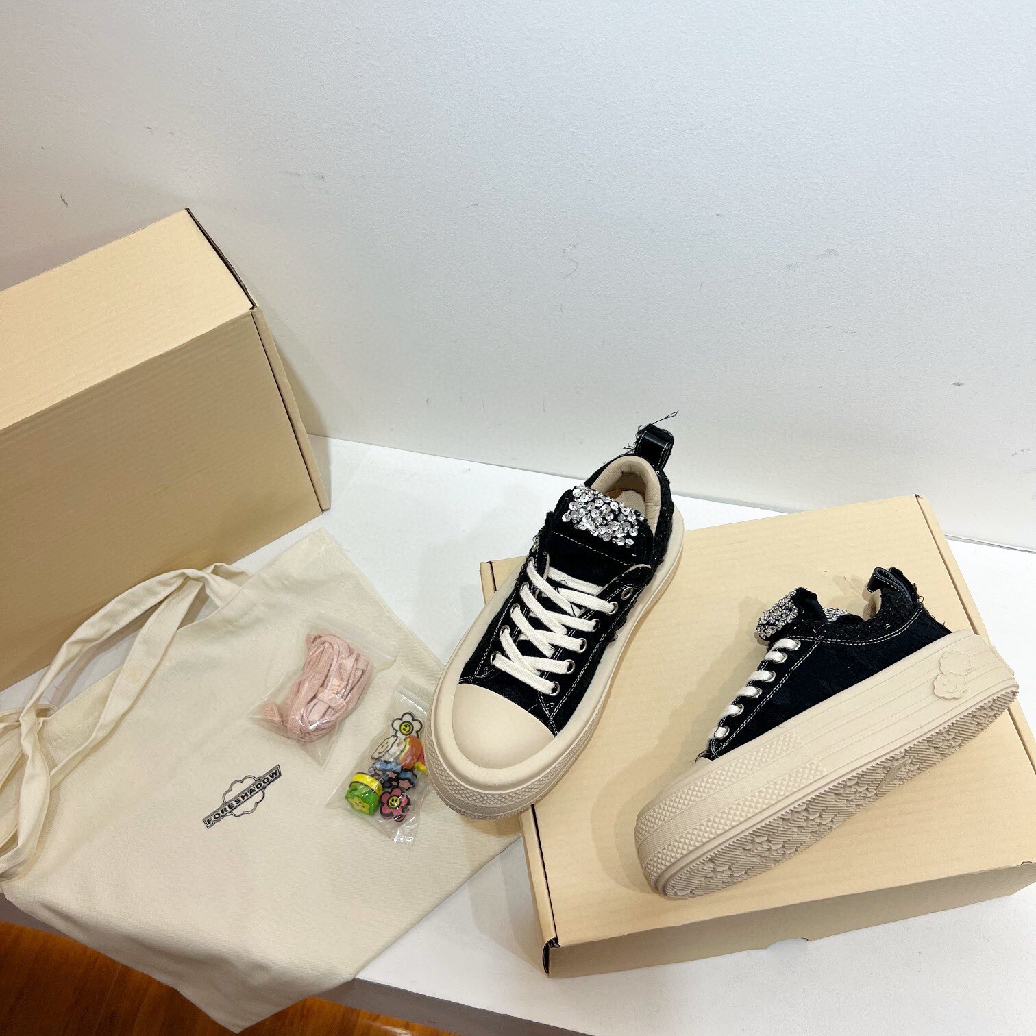 大牌潮流厚底松糕鞋内增高帆布小白鞋水钻绑带休闲板鞋