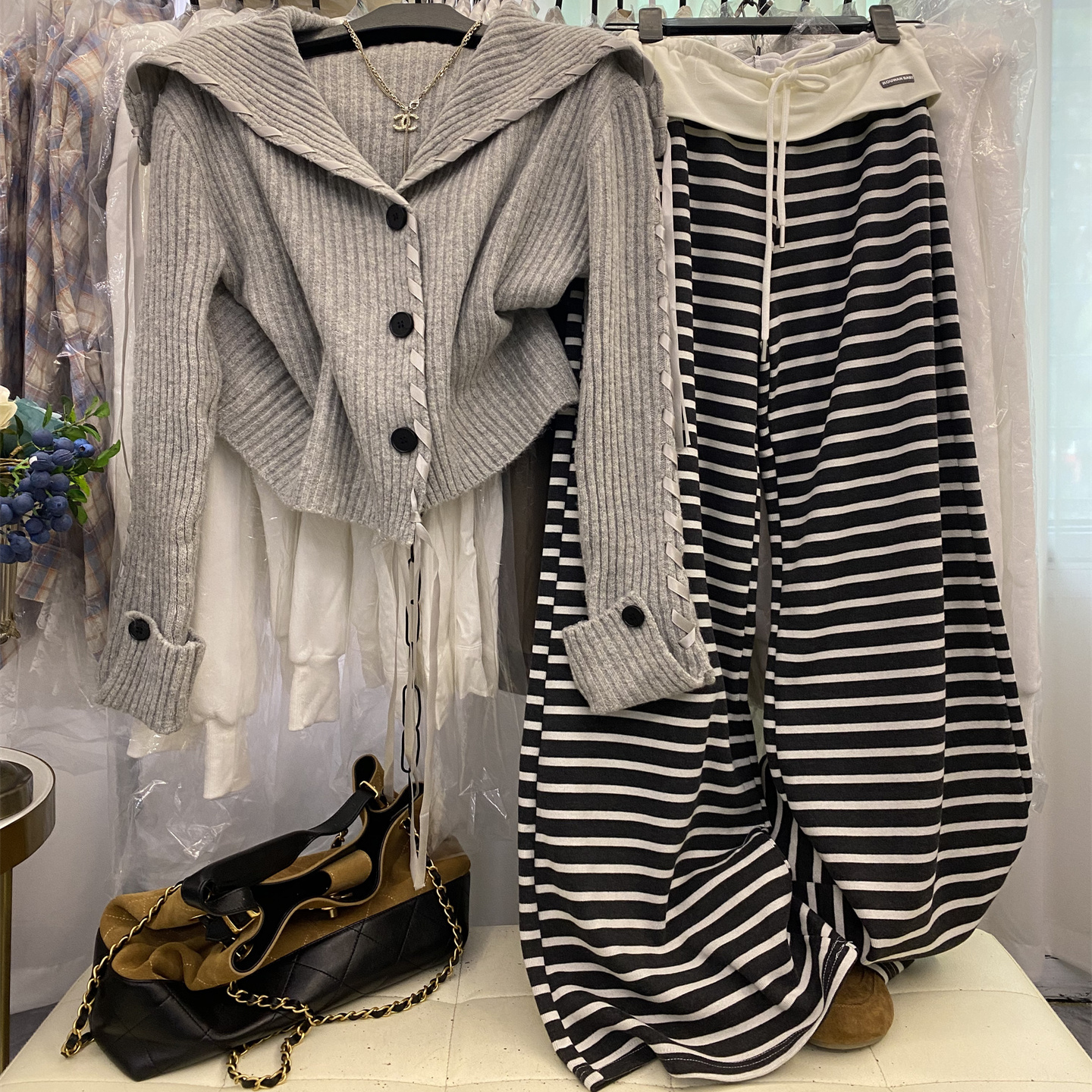 韩系新款撞色拼接条纹阔腿裤休闲拖地长裤子搭长袖针织开衫套装女