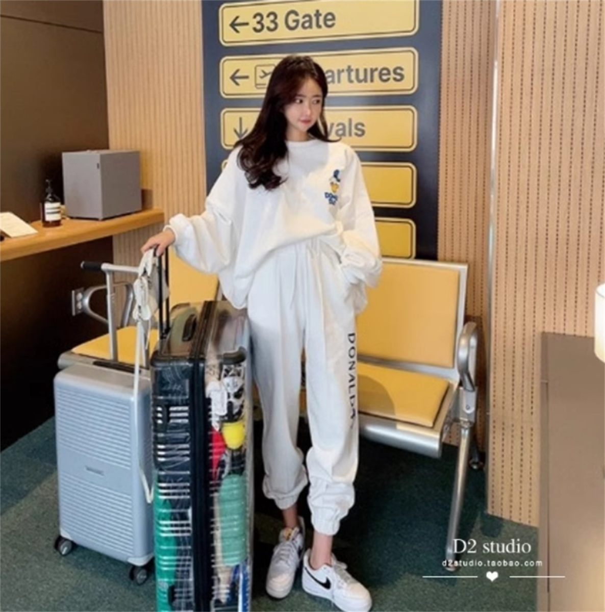 韩国洋气时尚2024春装新款卡通运动休闲圆领卫衣束脚卫裤长裤套装,女装/女士精品,时尚套装,淘宝优惠券,粉丝福利购,淘宝优惠卷