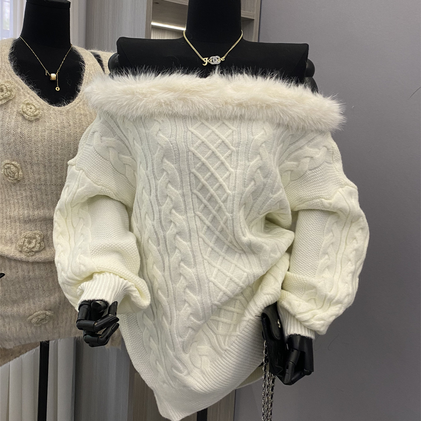 韩版新款纯欲氛围感一字肩毛领麻花长毛衣慵懒套头宽松针织衫上衣