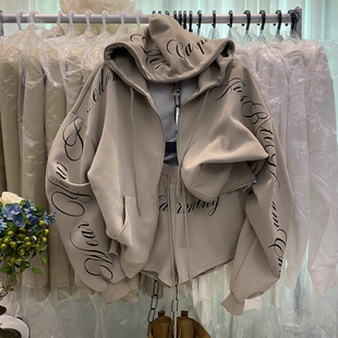 热裤 卫衣搭短裤 两件套 女慵懒连帽休闲复古开衫 小个子辣妹穿搭套装