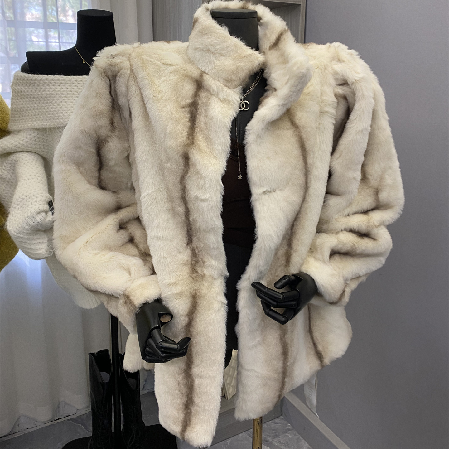 泡泡袖立领仿貂毛皮草外套大衣女