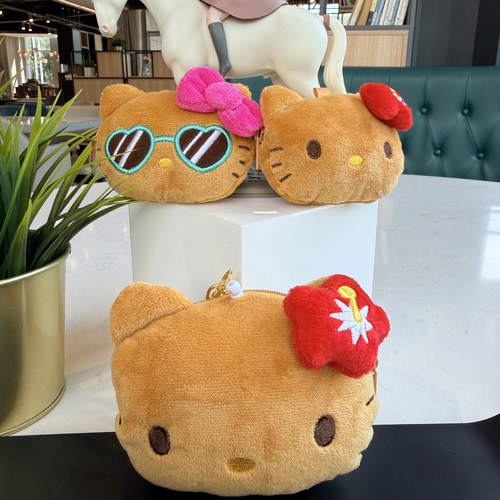 日单尾货夏威夷晒黑hellokitty黑皮比基尼日烧挂件耳机包零钱包