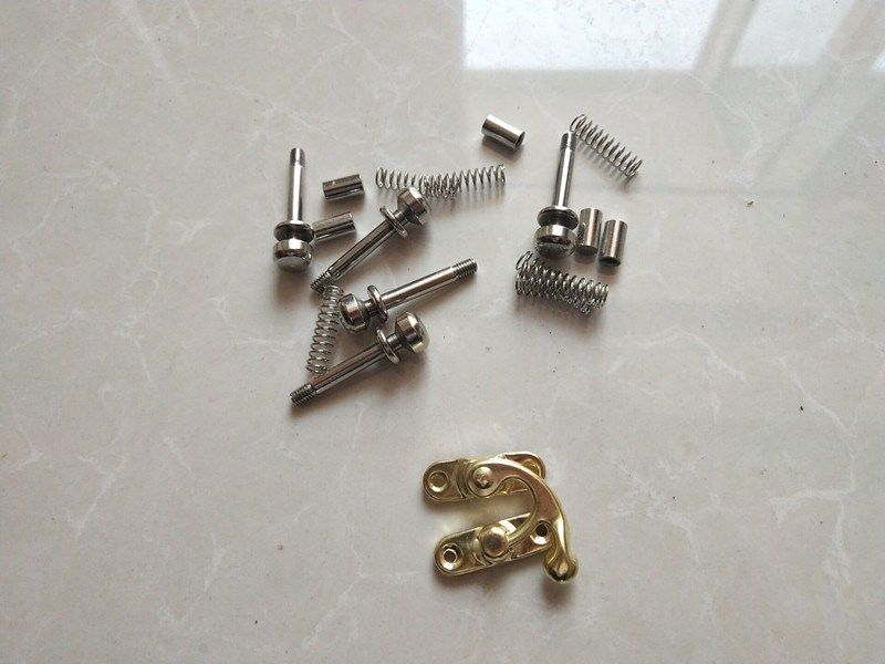 鸽子巢箱配对笼 放飞训放笼配件零件 门上专用 不锈钢弹簧锁 挂锁|ruв категории офисное оборудование/расходные материалы/соответствующие услуги, упаковочного оборудования/знаки и расходных материалов, посылочный мешок/сплетенный мешок - от Buy2taobao.com для оказания профессиональной услуги покупки агента Taobao