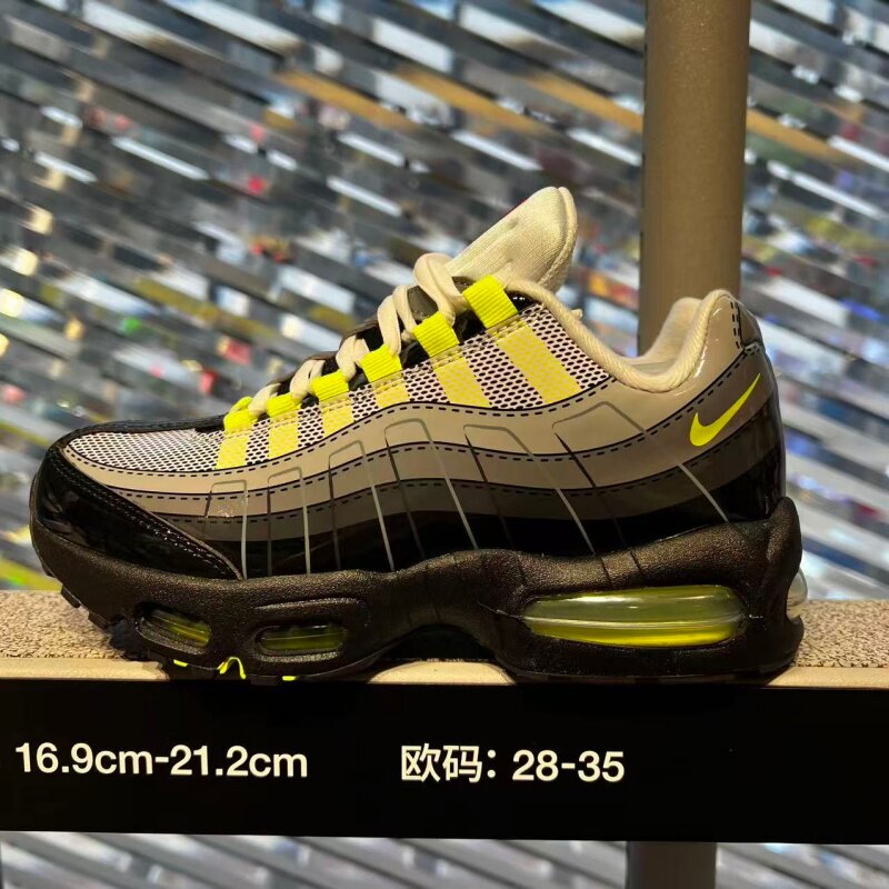 NIKE耐克大童鞋 K AIR MAX 95 GS透气运动休闲鞋IO4801-002