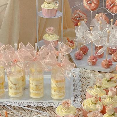 粉色甜品台蛋糕装饰婚礼结