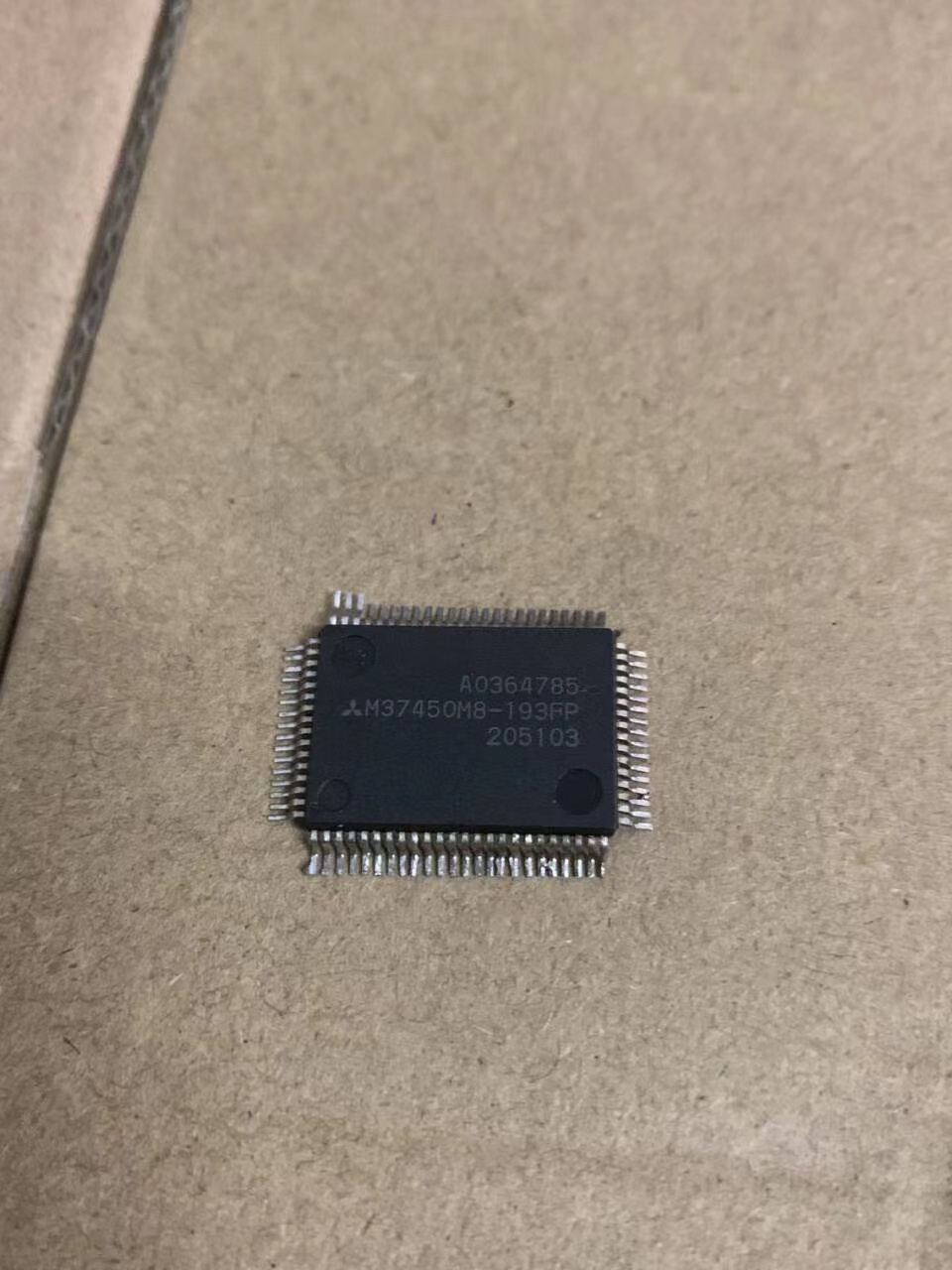 M37450M8-193FPM37450M8-193FP