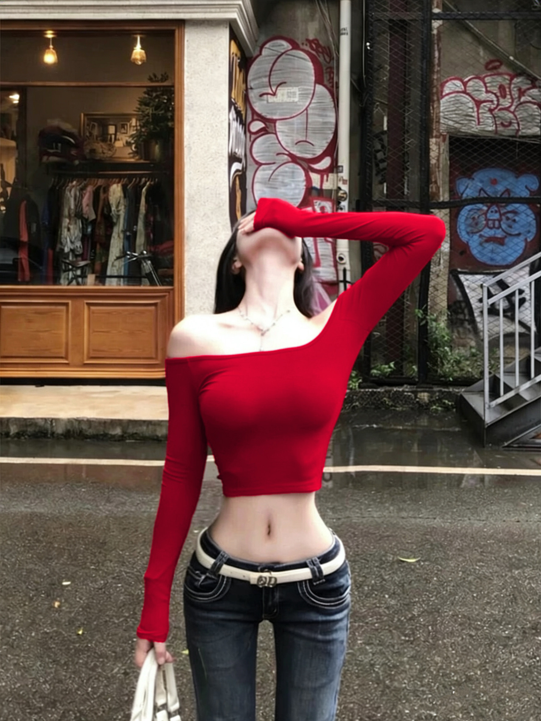 红色一字领露肩性感短款长袖T恤女春秋紧身打底露脐掐腰辣妹上衣