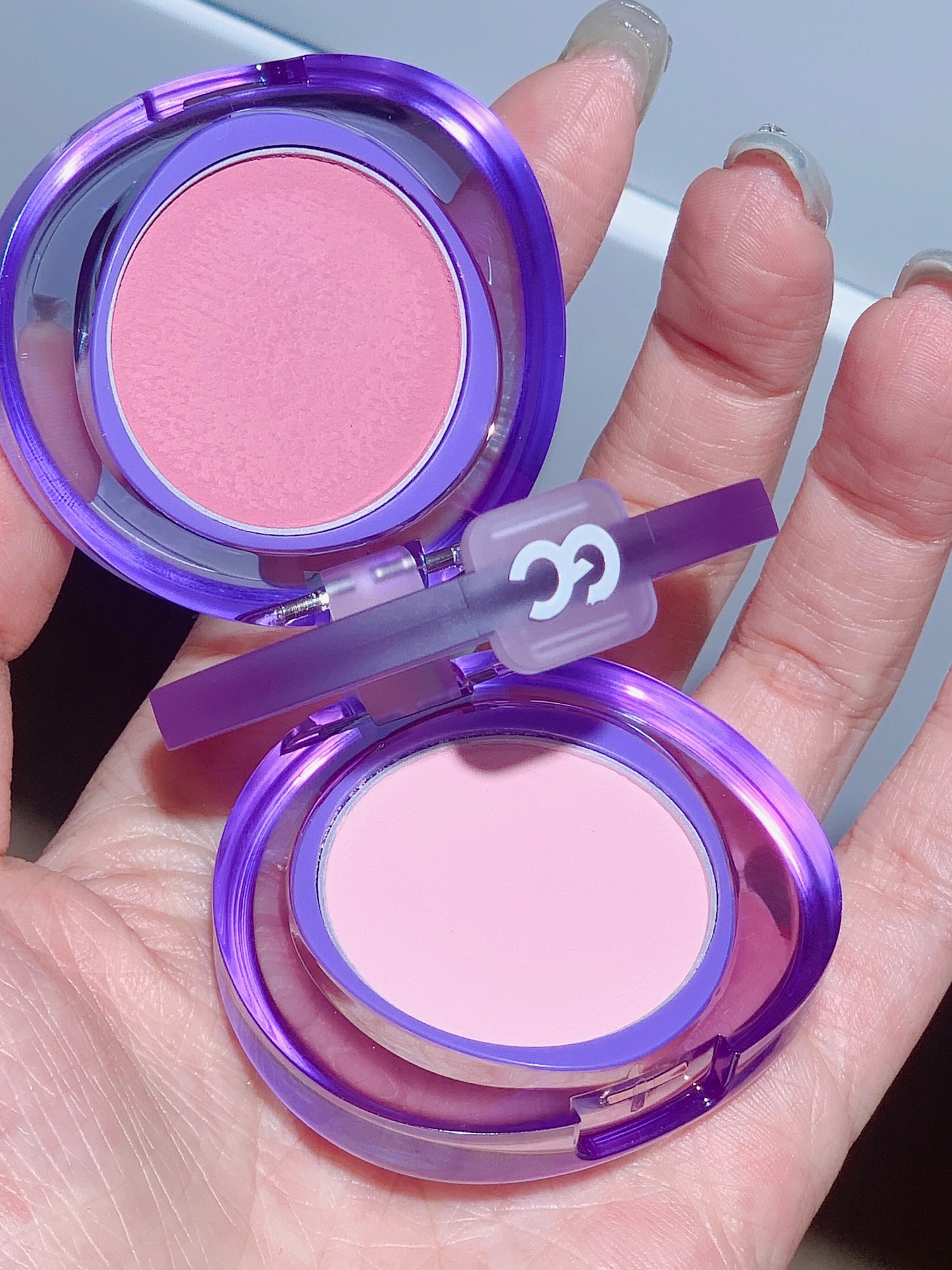 GirlsCrush/gc双色眼颊盘