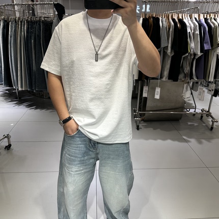 2026夏季潮牌男士圆领短袖T恤宽松简约纯色肌理感半袖休闲打底衫
