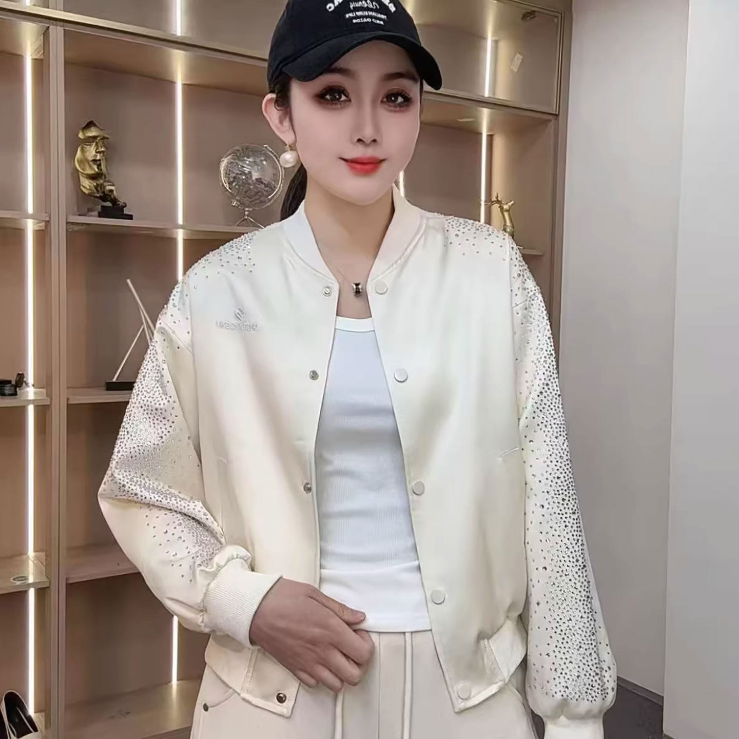时尚气质亮闪闪外套女短款2026春秋韩系小个子高级感大码夹克上衣