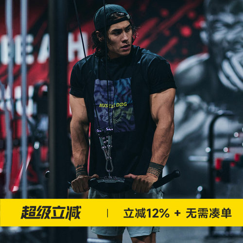 肌肉狗波普休闲印花短袖T恤