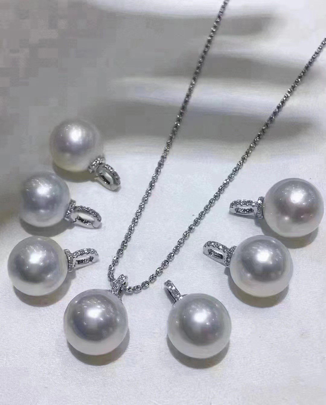 诸暨天然珍珠澳白珠光爱迪生无暇珍珠吊坠奶嘴扣18k金12-13