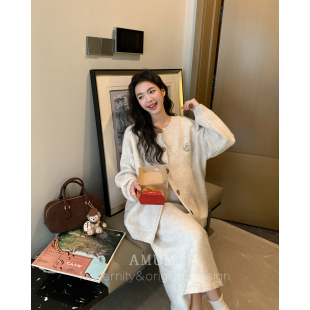 温柔吊带针织连衣裙立体花朵开衫 Fairy Snow 套装 AMUM孕妇装