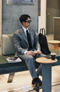 SEEKMITED秋冬法兰绒亲王格灰色西服半麻衬西装平驳领羊毛单排扣